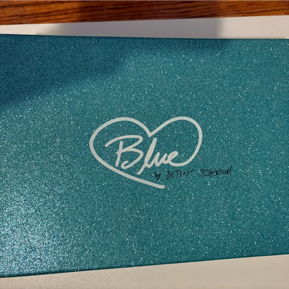 Betsey Johnson Floral Heels Size 8 - Pink 💗 - Picture 4 of 5